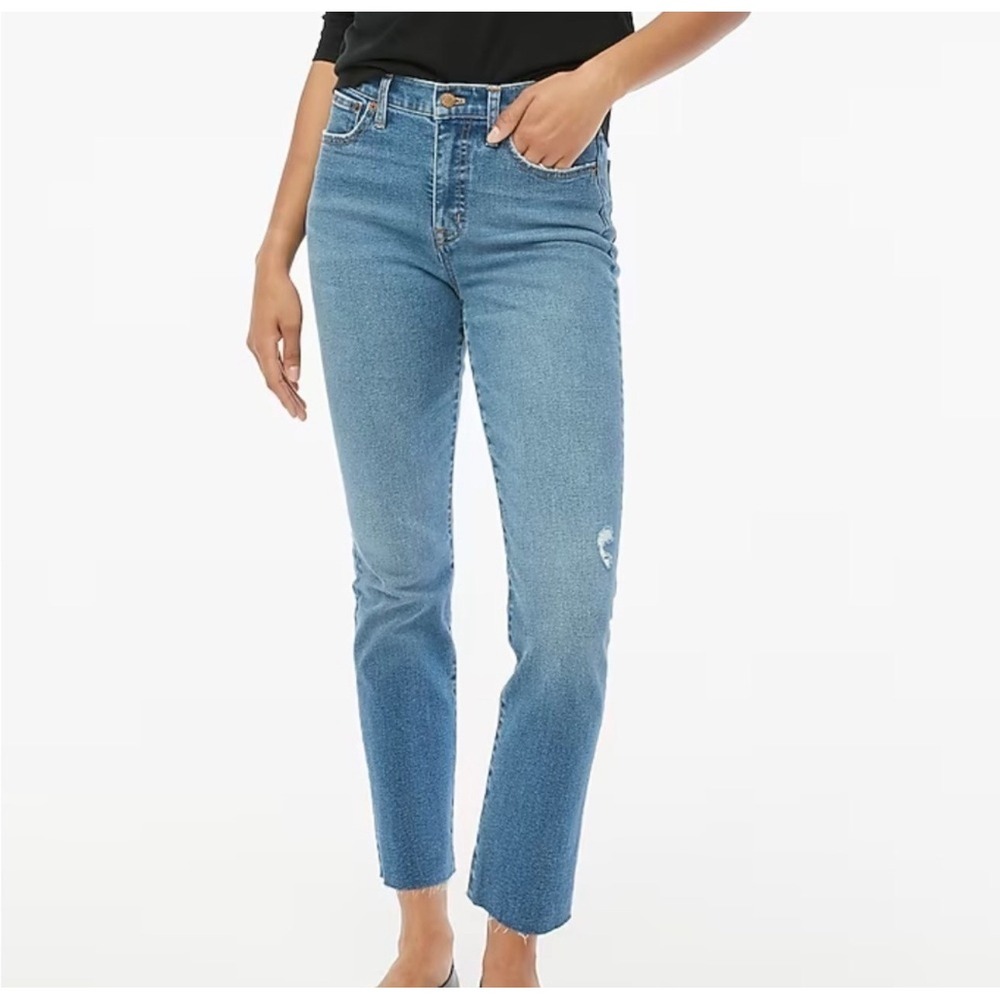 J.Crew Essential Straight Jeans Medium Wash Raw Hem Distressed 25 AS754